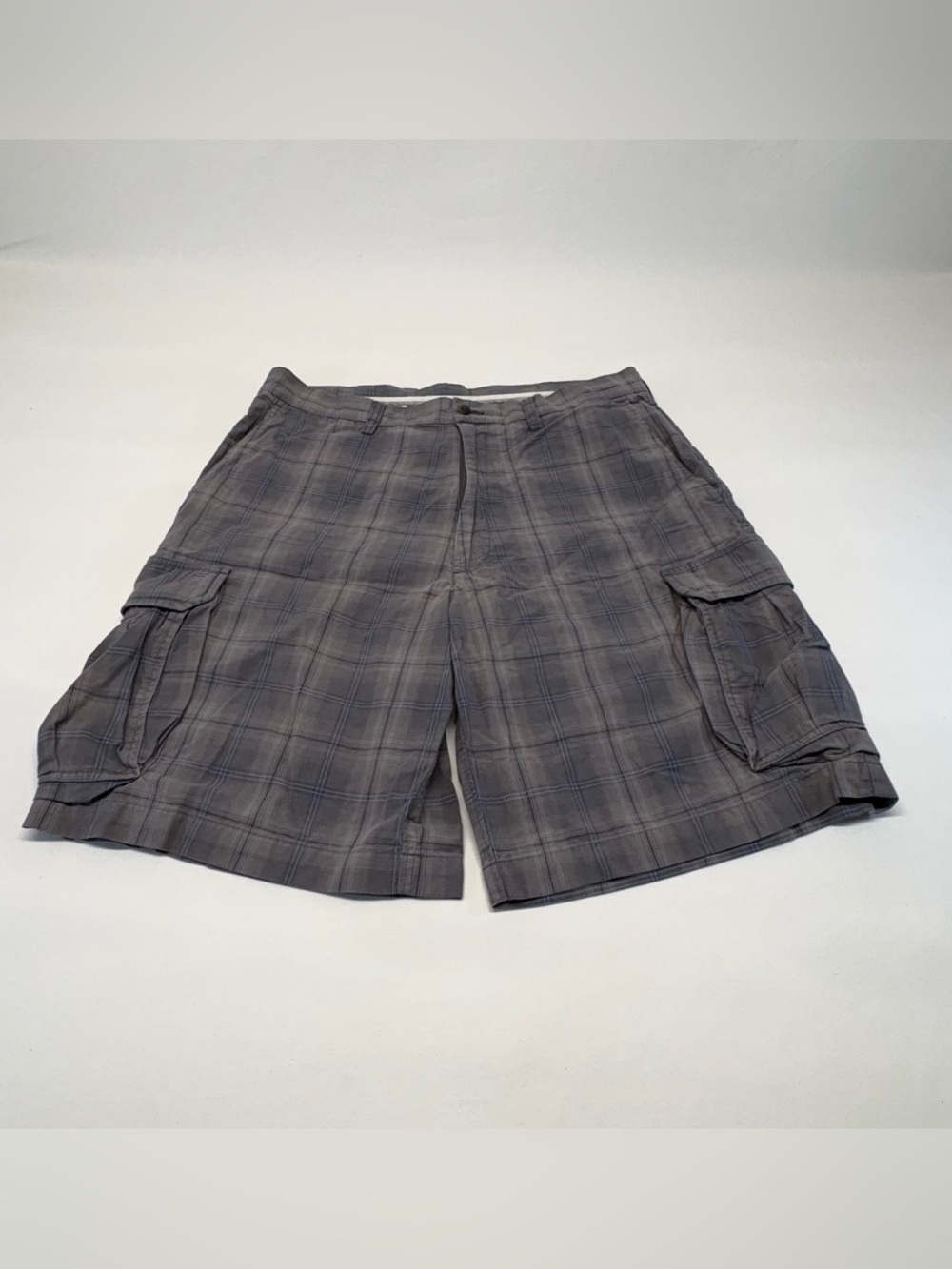 Haggar Men’s Gray Plaid Cargo Shorts - Size 36